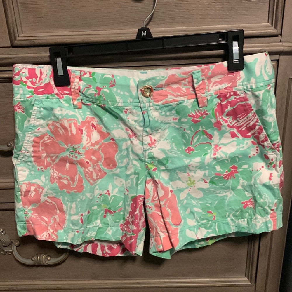 Lilly Pulitzer floral shorts